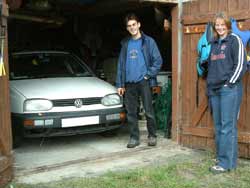 der Golf in der Garage
