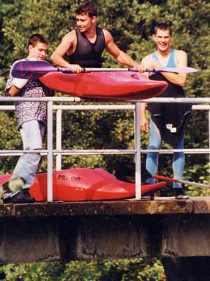 Ronald springt von der Br&uuml;cke