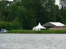 Der Rastplatz in Wolzig war f&uuml;r eine Beachparty vorbereitet.