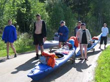 Boote auf dem Landtransport